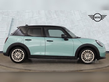 Used MINI Cooper 2025 for sale - 77041126: Photo