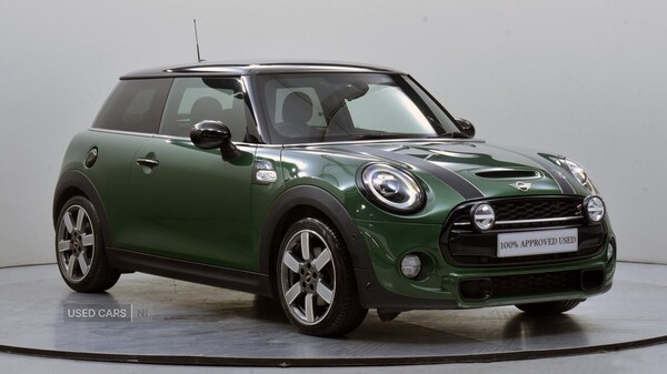 Used MINI Hatch 2019 for sale - 76248303: Photo 1