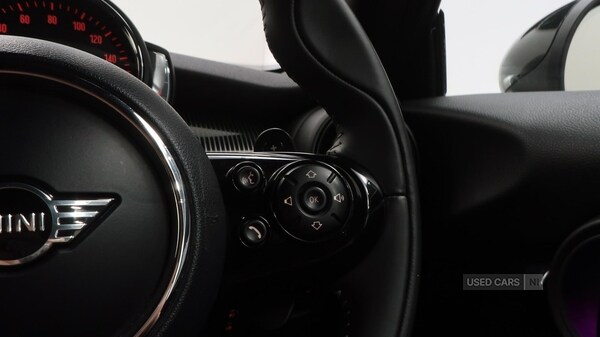 Used MINI Hatch 2019 for sale - 76248303: Photo 24