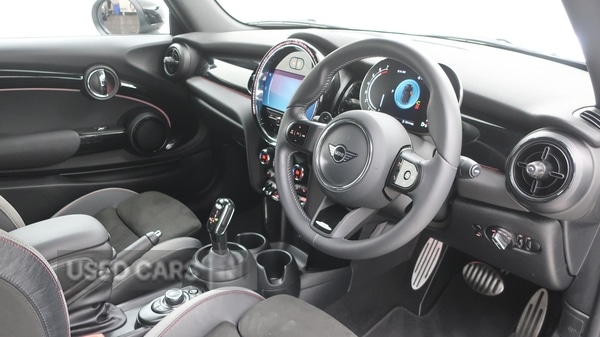 Used MINI Convertible 2023 for sale - 77372080: Photo 7