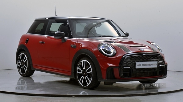 Used MINI Hatch 2023 for sale - 78128367: Photo 1