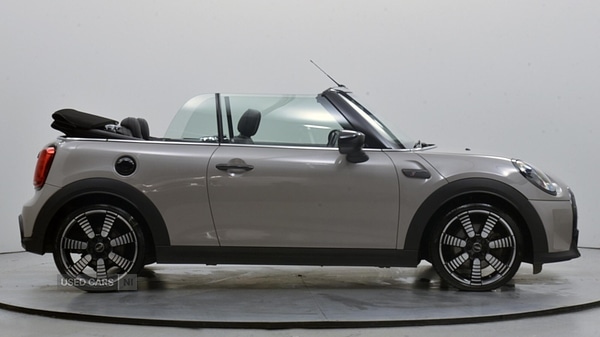 Used MINI Convertible 2024 for sale - 77978550: Photo 3