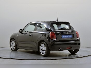Used MINI Hatch 2018 for sale - 75810540: Photo