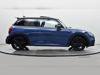 Used MINI Hatch 2023 for sale - 79013377: Photo