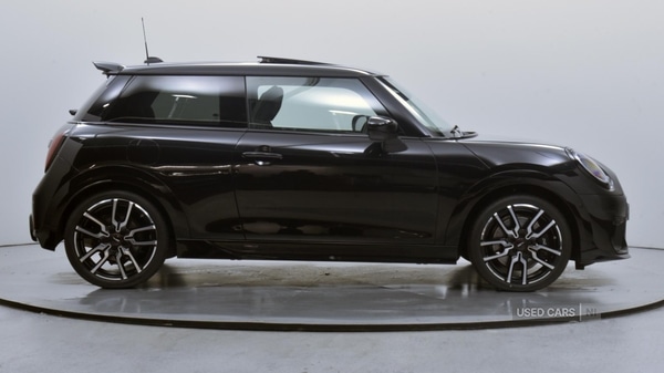 Used MINI Cooper 2024 for sale - 77426825: Photo 3