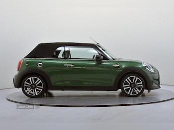 Used MINI Convertible 2023 for sale - 76110190: Photo
