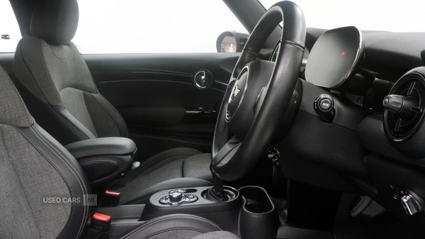 Used MINI Hatch 2022 for sale - 77244309: Photo 12