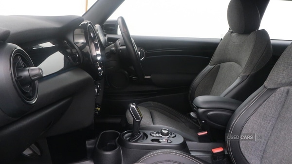 Used MINI Hatch 2022 for sale - 77244309: Photo 8