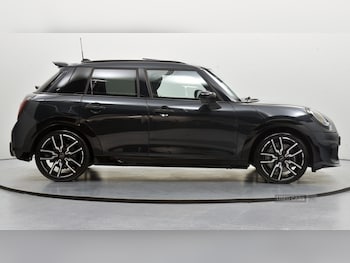 Used MINI Hatch 2025 for sale - 79497523: Photo