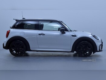 Used MINI Hatch 2023 for sale - 77684580: Photo