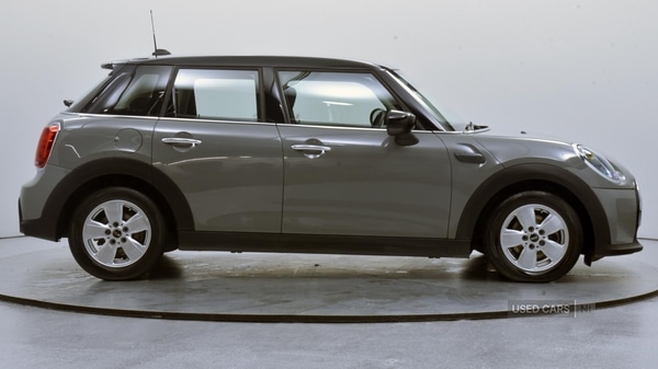 Used MINI Hatch 2022 for sale - 77244436: Photo 3