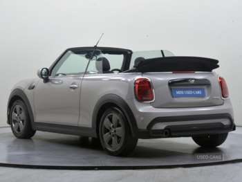 Used MINI Convertible 2021 for sale - 75141757: Photo