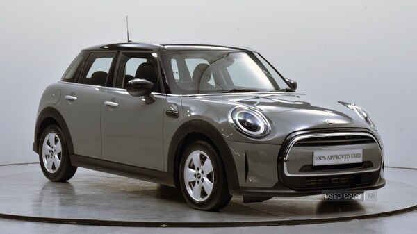 Used MINI Hatch 2022 for sale - 76759905: Photo 1