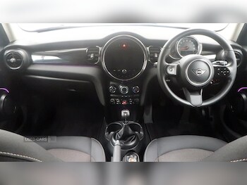 Used MINI Hatch 2022 for sale - 76759905: Photo