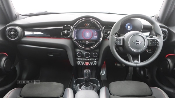 Used MINI Hatch 2023 for sale - 78128373: Photo 10