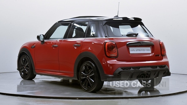 Used MINI Hatch 2023 for sale - 78128373: Photo 2