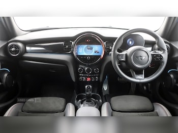 Used MINI Hatch 2023 for sale - 77978616: Photo