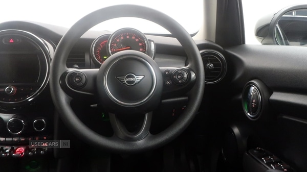 Used MINI Hatch 2020 for sale - 76998391: Photo 6