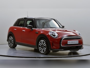 Used MINI Hatch 2022 for sale - 76433586: Photo
