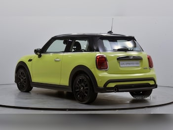 Used MINI Hatch 2022 for sale - 77017387: Photo
