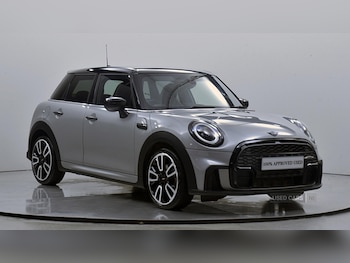 Used MINI Hatch 2024 for sale - 78215204: Photo