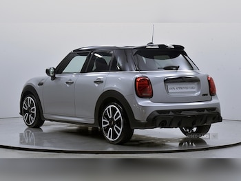 Used MINI Hatch 2024 for sale - 78215204: Photo