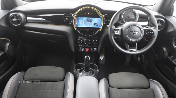 Used MINI Hatch 2022 for sale - 77825483: Photo 4