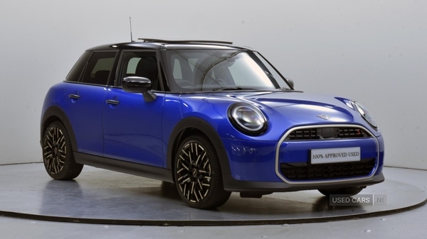 Used MINI Cooper 2025 for sale - 76514040: Photo 1