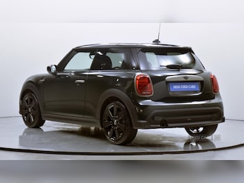 Used MINI Hatch 2023 for sale - 77684577: Photo