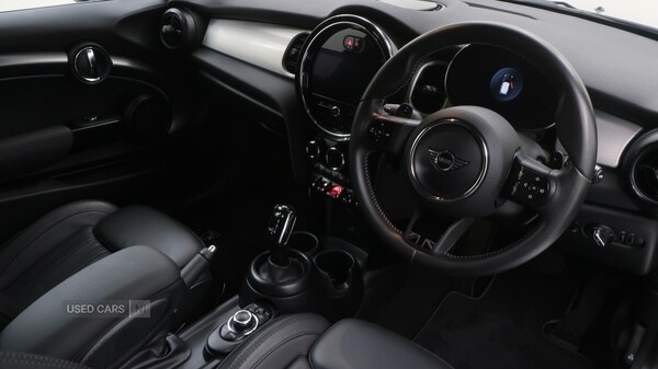 Used MINI Hatch 2023 for sale - 76248040: Photo 9