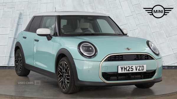 Used MINI Cooper 2025 for sale - 76667583: Photo 1