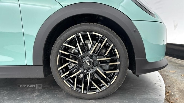 Used MINI Cooper 2025 for sale - 76667583: Photo 14