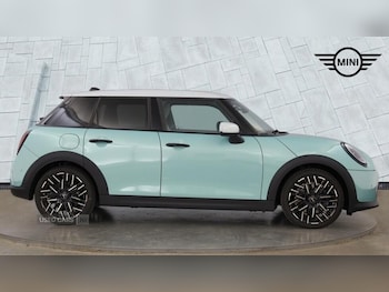 Used MINI Cooper 2025 for sale - 76667583: Photo