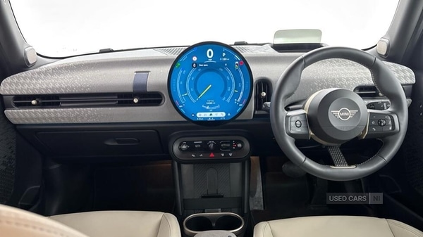 Used MINI Cooper 2025 for sale - 76667583: Photo 4