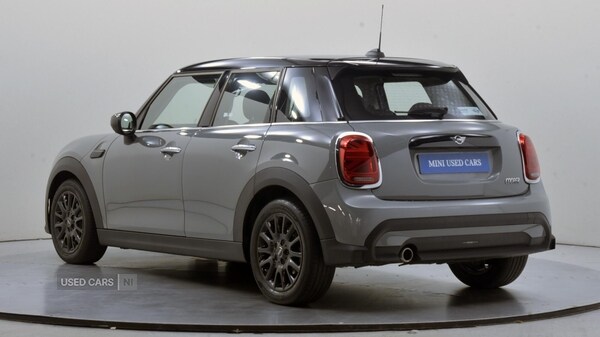 Used MINI Hatch 2021 for sale - 76296337: Photo 2