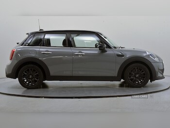 Used MINI Hatch 2021 for sale - 76296337: Photo 3