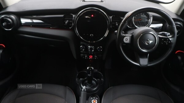 Used MINI Hatch 2021 for sale - 76296337: Photo 4