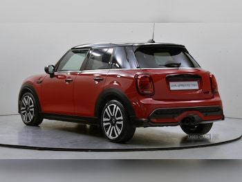 Used MINI Hatch 2021 for sale - 76260756: Photo 2
