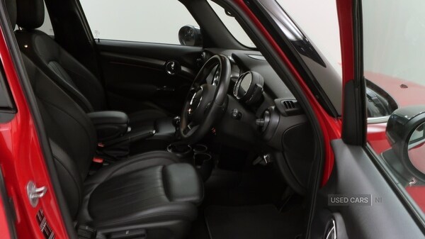 Used MINI Hatch 2021 for sale - 76260756: Photo 9