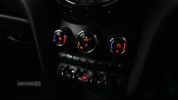 Used MINI Convertible 2019 for sale - 76937063: Photo 24