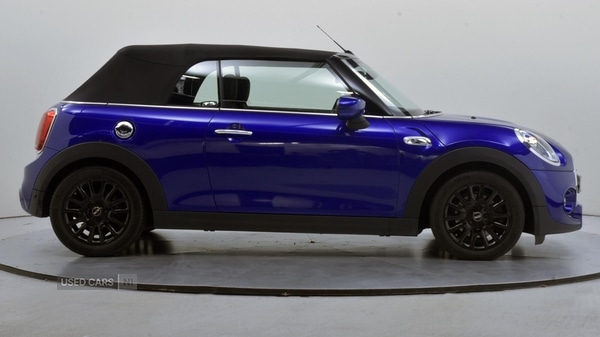 Used MINI Convertible 2019 for sale - 76937063: Photo 3
