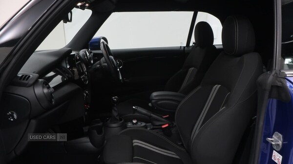 Used MINI Convertible 2019 for sale - 76937063: Photo 6