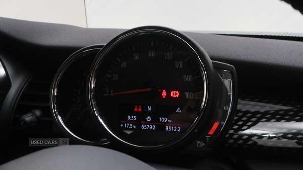 Used MINI Convertible 2019 for sale - 76937063: Photo 8