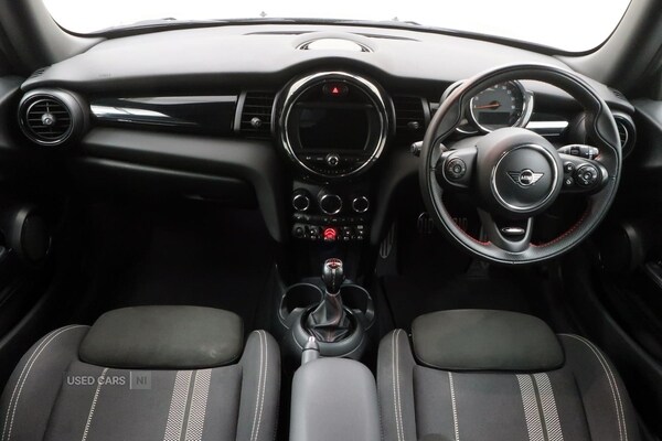 Used MINI Hatch 2019 for sale - 76240791: Photo 4
