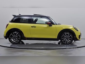 Used MINI Cooper 2024 for sale - 79192557: Photo