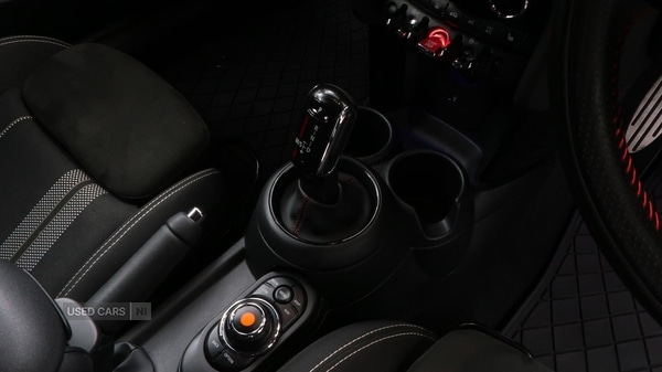 Used MINI Hatch 2019 for sale - 76419200: Photo 10