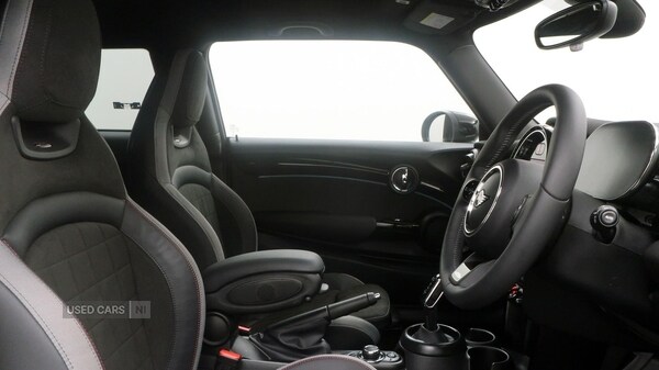 Used MINI Hatch 2023 for sale - 77244159: Photo 12