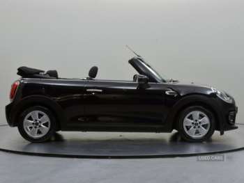 Used MINI Convertible 2019 for sale - 75142143: Photo
