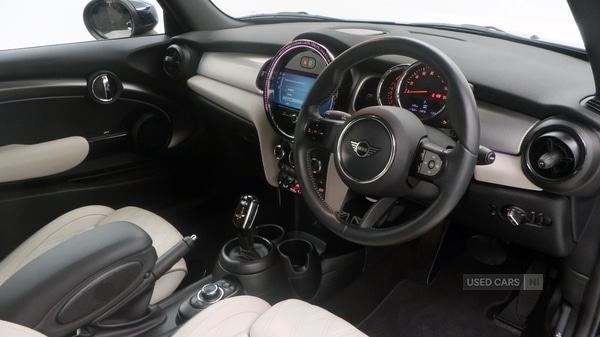 Used MINI Convertible 2023 for sale - 77204524: Photo 7