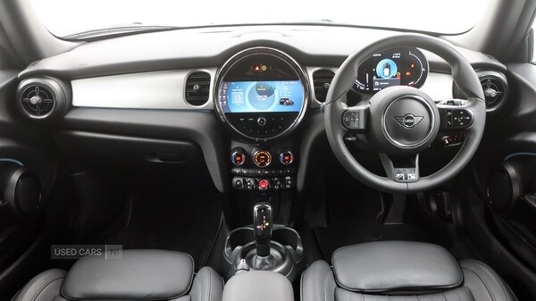 Used MINI Hatch 2022 for sale - 77550951: Photo 10